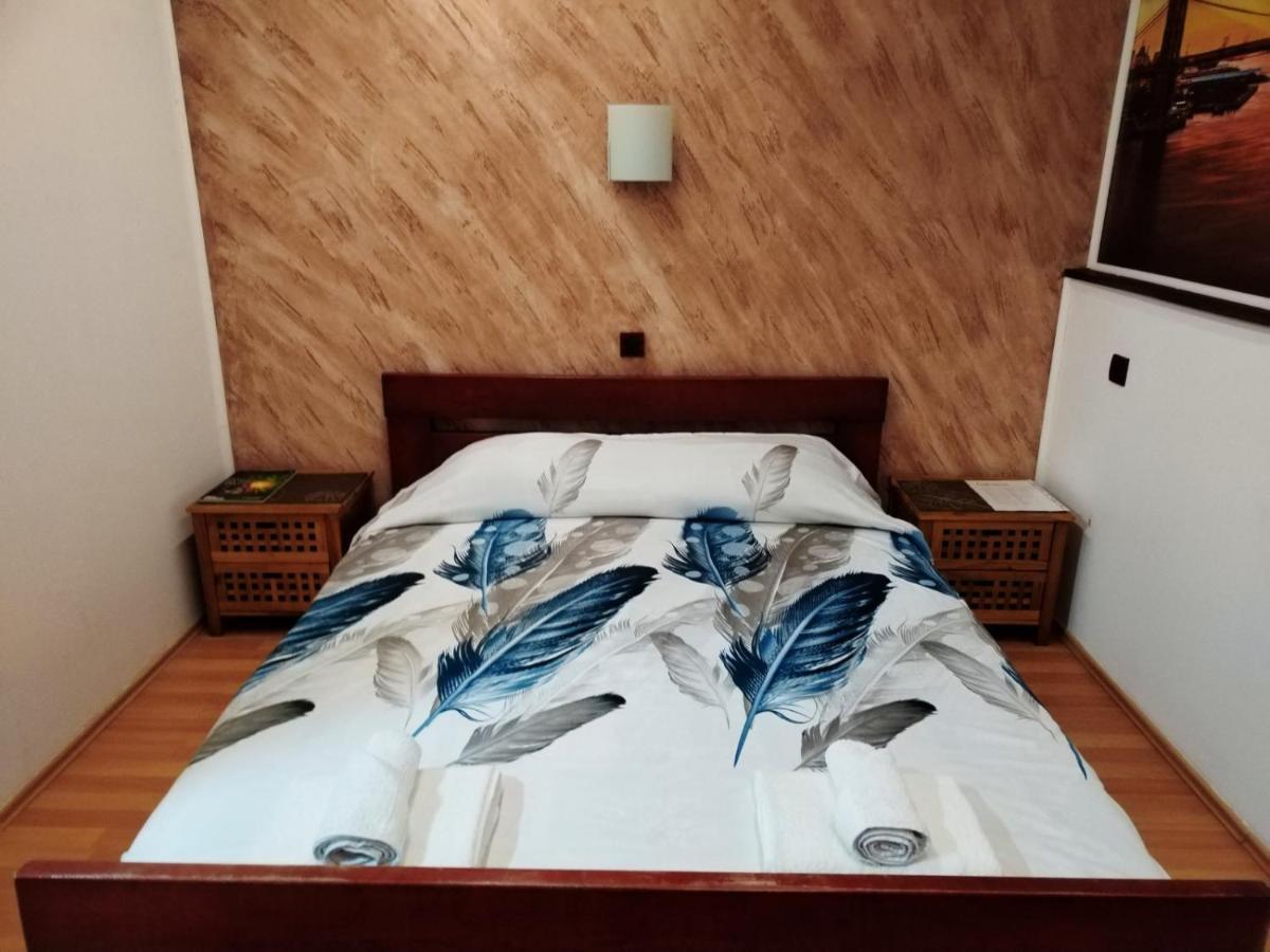 Fun Rooms Sobe Prenociste Borca 外观 照片